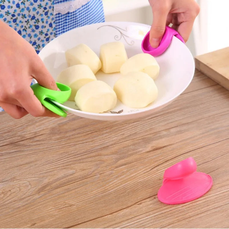 Versatile Silicone Insulated Finger Covers for Cooking
