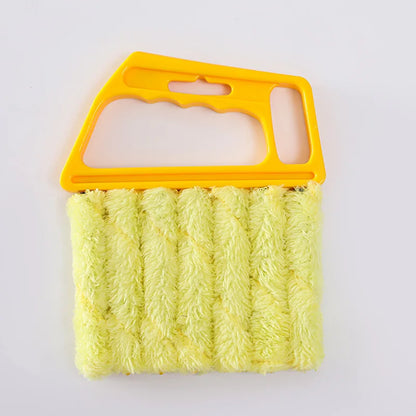 Versatile Blinds Cleaning Brush for Efficient Dust Removal